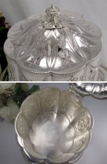 画像4: 打ち出し彫刻が美しい　ヴィクトリアン　ビスケットジャー (4)