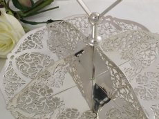 画像3: エドウォーディアン　シルバープレート透かし彫　サンドイッチトレイ (3)