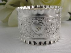 画像2: ヴィクトリアン ロココスタイル ナプキンリングセット 美品 (2)