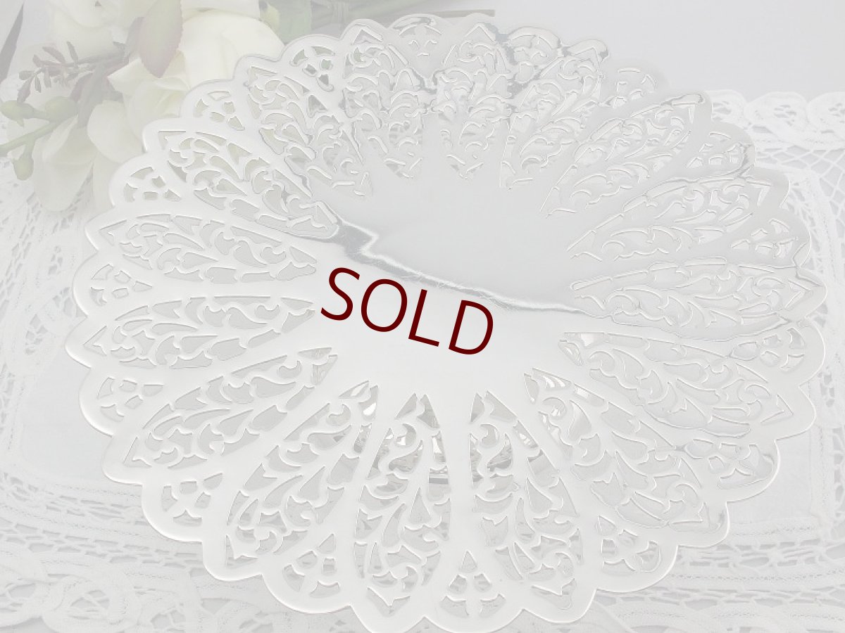 画像3: シルバープレート 美彫透かし細工 華麗なケーキスタンド (3)