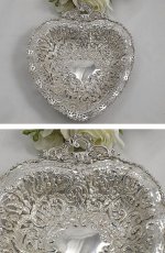画像5: 純銀　1900年　ヴィクトリアンロココ  ハート型　透かし細工 ディッシュ (5)