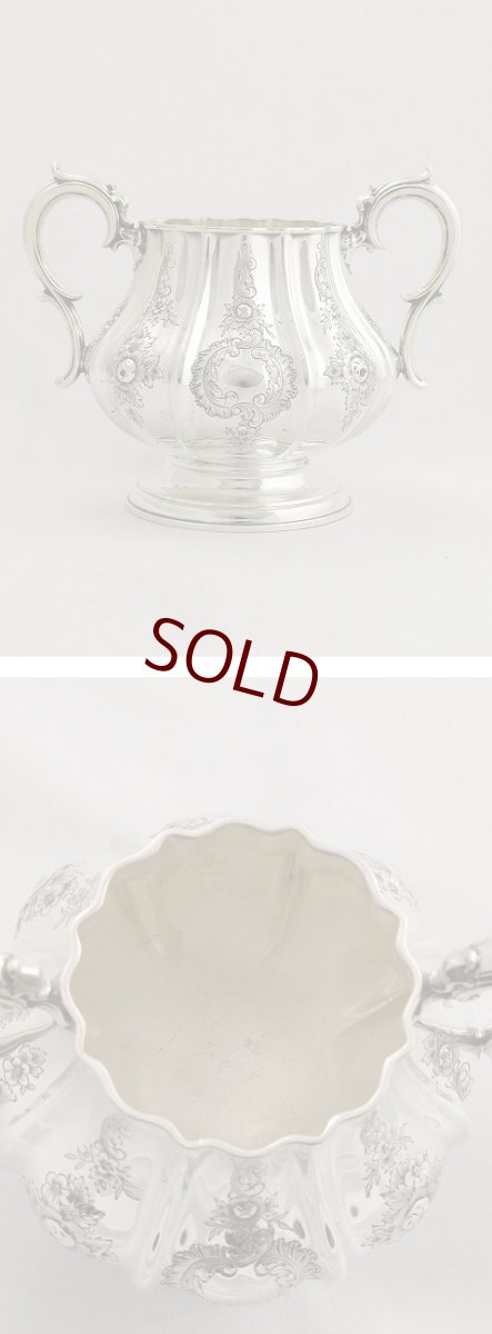 画像4: ヴィクトリアンロココ お花の摘み、薔薇・お花の彫刻が華麗な コーヒーセット (4)