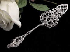 画像1: 純銀（800）ヒルデスハイム風 薔薇の透かし ケーキサーバー (1)