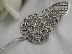 画像4: 純銀（800）ヒルデスハイム風 薔薇の透かし ケーキサーバー (4)