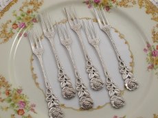 画像2: 純銀　ドイツAntiko ヒルデスハイムローズ デザートフォーク6本セット (2)