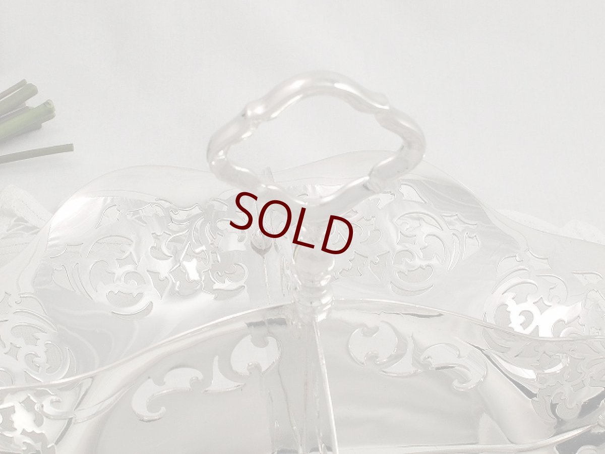 画像4: ヴィンテージ シルバープレート透かし彫　サンドイッチトレイ (4)