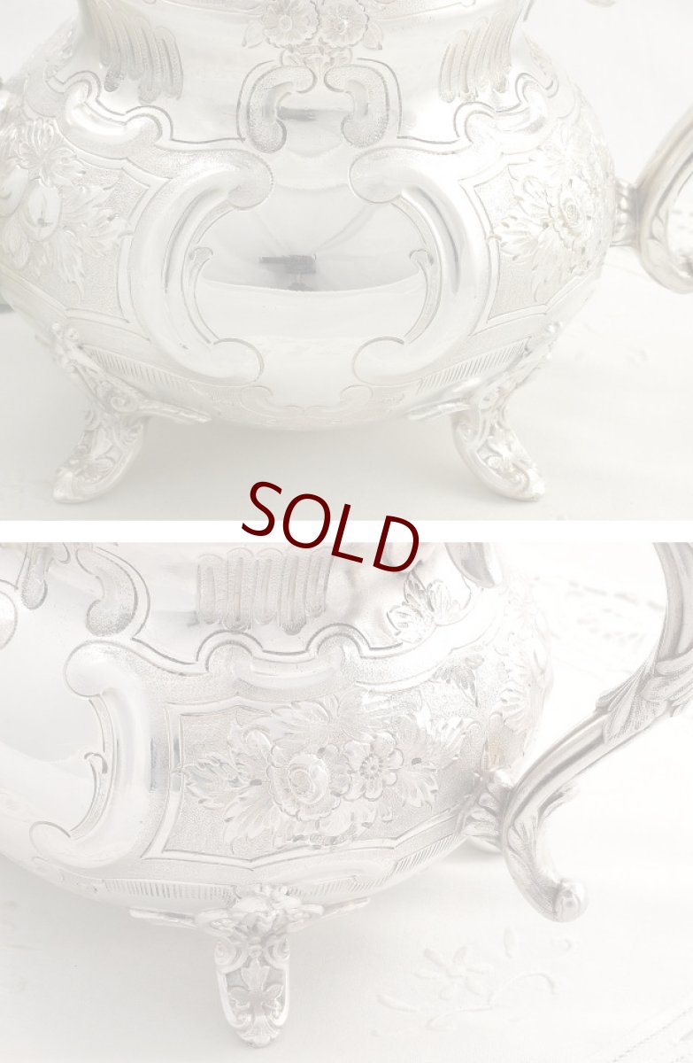 画像3: ヴィクトリアンロココ 小鳥の摘みとお花の彫刻が豪華なティーポット (3)