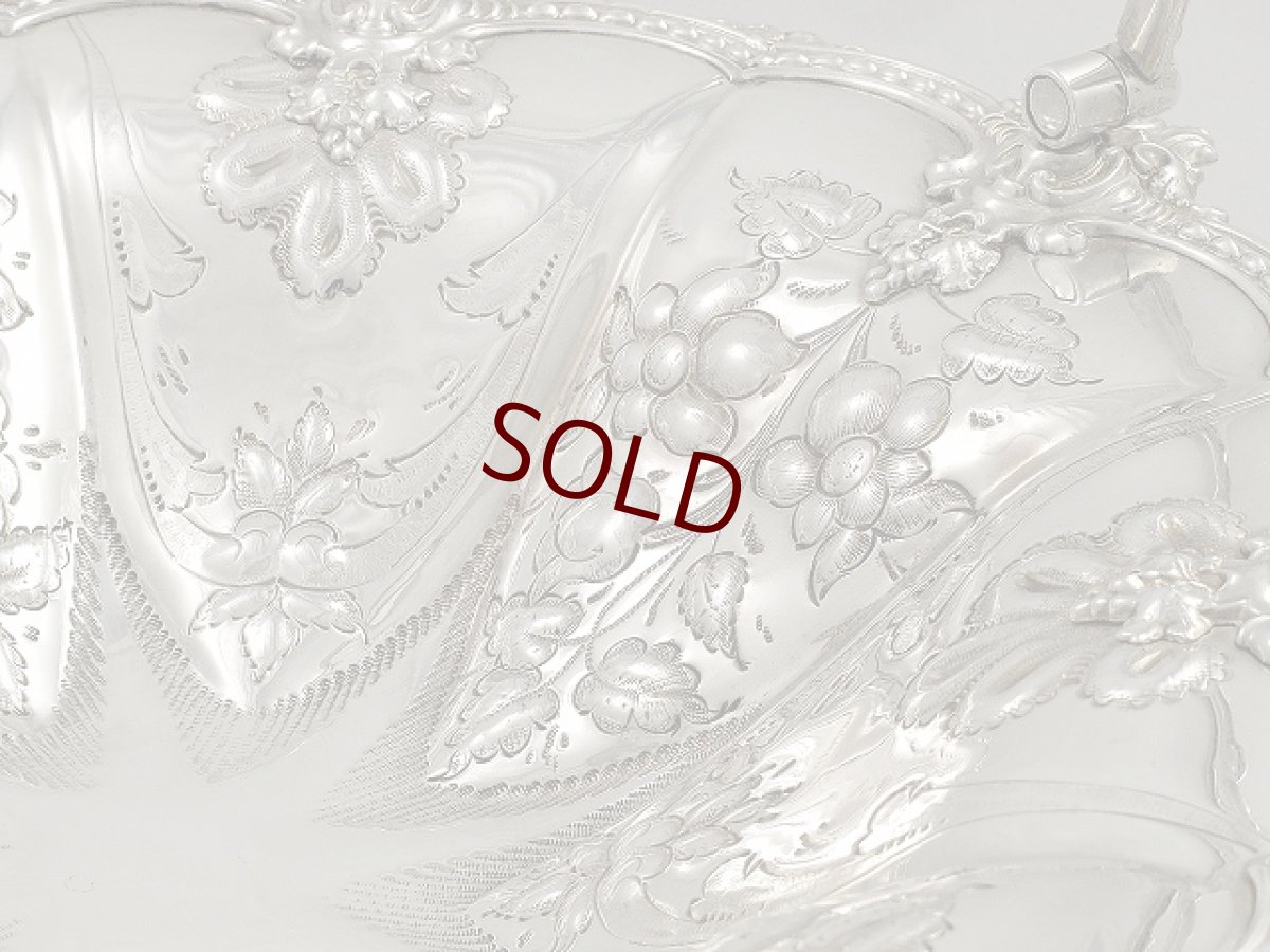 画像3: ヴィクトリアン シルバープレート 美彫刻　ケーキ・ブレッドバスケット (3)