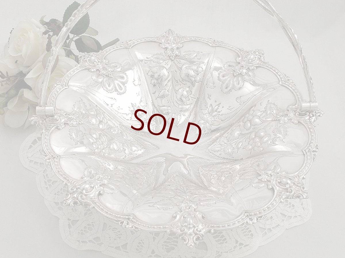 画像4: ヴィクトリアン シルバープレート 美彫刻　ケーキ・ブレッドバスケット (4)