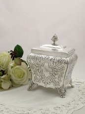 画像1: ヴィクトリアン 美彫刻 お花、スクロールの ティーキャディー (1)