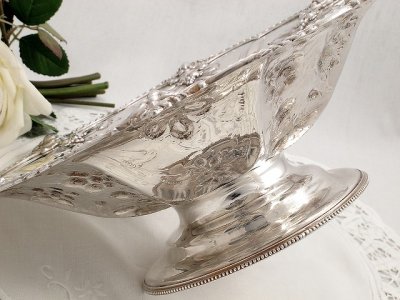 画像1: ヴィクトリアン シルバープレート 美彫刻 ケーキ・ブレッドバスケット