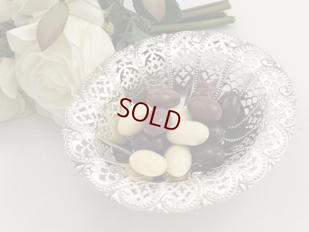 画像5: ヴィクトリアン/エドウォーディアン 透かし細工の美しいボンボンディッシュ (5)