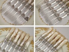 画像5: ヴィクトリアン中期　美彫 白蝶貝ハンドル デザートカトラリー6組セット　その2　 (5)