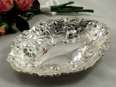 画像1: ヴィクトリアン お花とスクロール美彫刻 ブレッドバスケット (1)