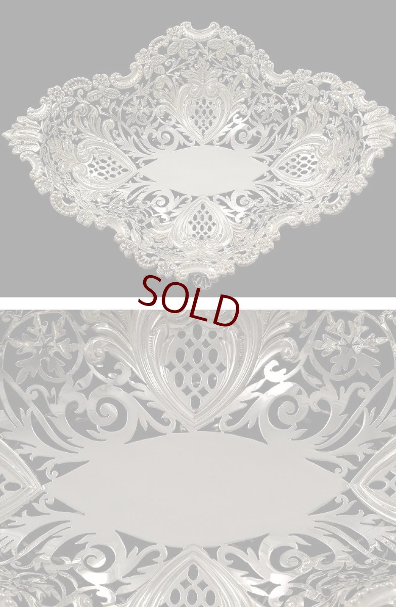 画像2: 純銀製（925）1902年 透かし細工が見事なボンボンディッシュ (2)