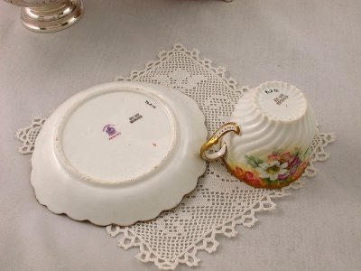 画像2: ヴィクトリアン George Jones(Crescent) 美しい花びらのカップアンドソーサー