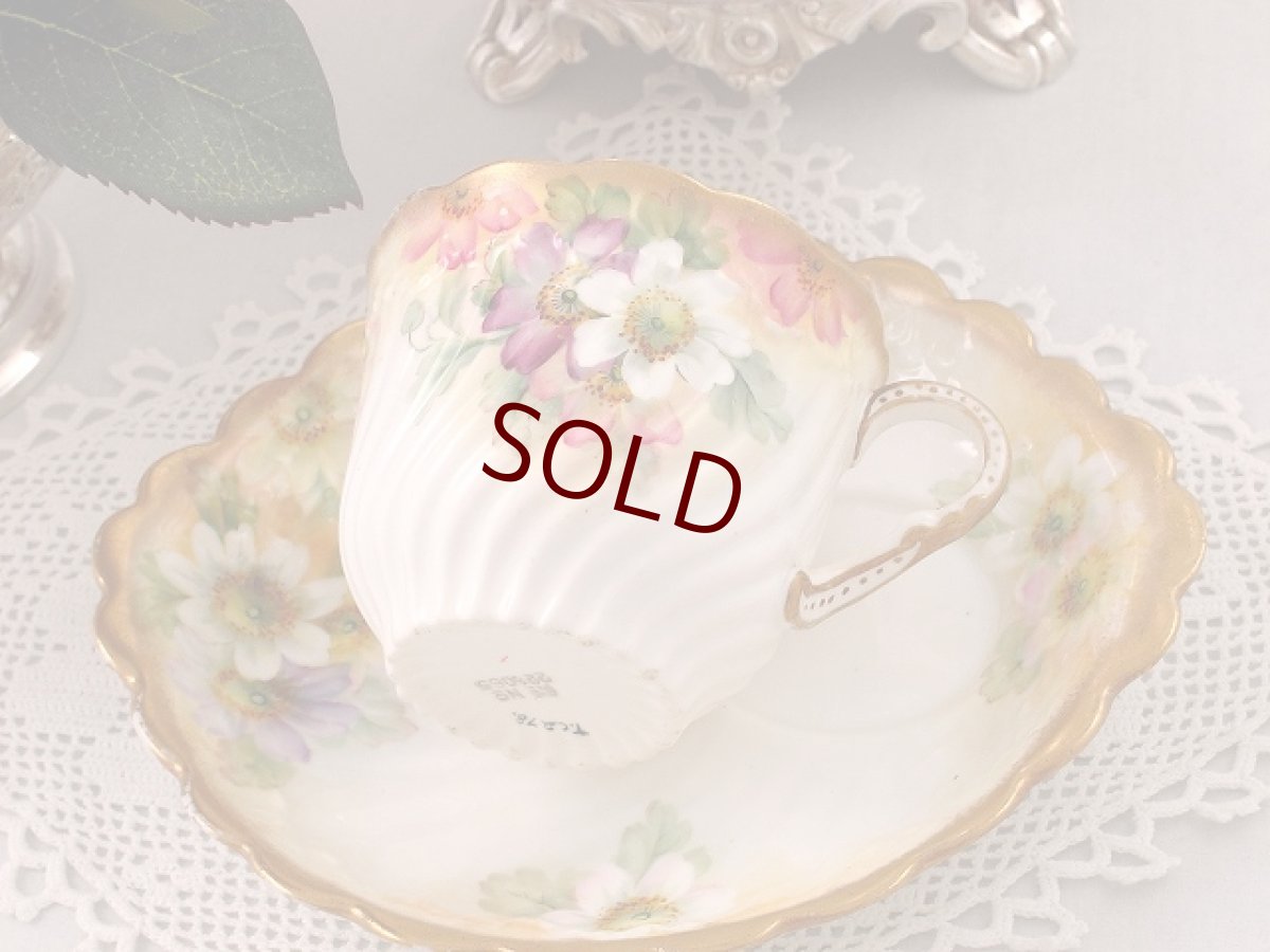 画像4: ヴィクトリアン George Jones(Crescent) 美しい花びらのカップアンドソーサー (4)