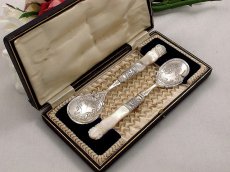 画像5: 手彫り白蝶貝ハンドル 美装飾　ジャムスプーンセット (5)