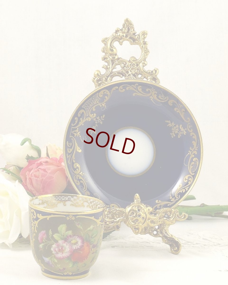 画像1: 1840年 フランス パリ FEUILLET 総手描き金彩　キャビネットカップ＆ソーサー　 (1)