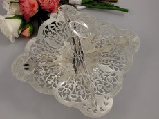 画像2: ヴィンテージ 透かし細工　スクエア  サンドイッチトレイ (2)