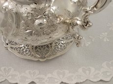 画像3: ヴィンテージ 透かし細工 ティーポットスタンド (3)