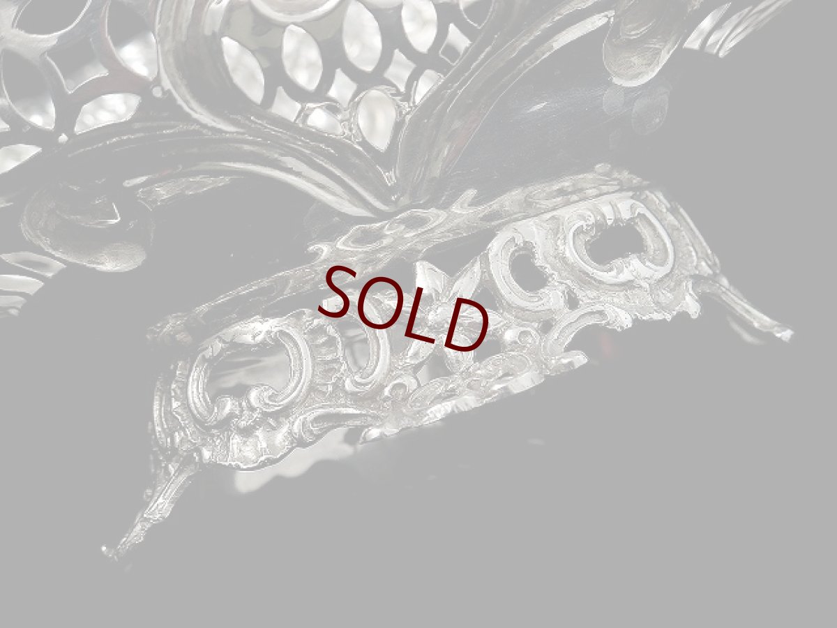 画像5: 純銀製（９２５）1894年　お花のエンボス、透かし細工の美しいボンボンディッシュ (5)