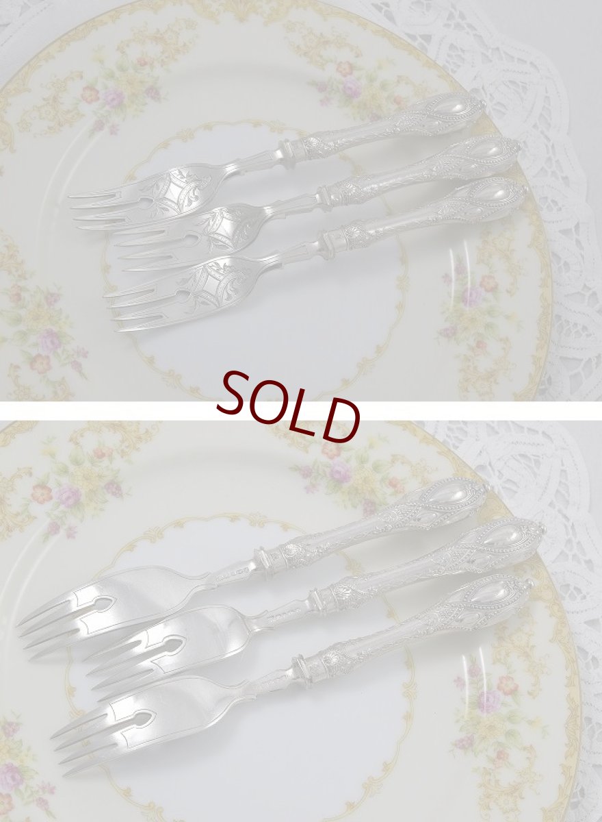画像5: ヴィクトリアン 手彫り彫刻　デコラティブ　フィッシュカトラリー３組セット (5)