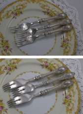 画像5: ヴィクトリアン 手彫り彫刻　デコラティブ　フィッシュカトラリー３組セット (5)