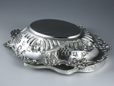 画像1: ヴィクトリアン　/エドウォーディアン　オーバル透かし細工とエンボスのケーキ　バスケット