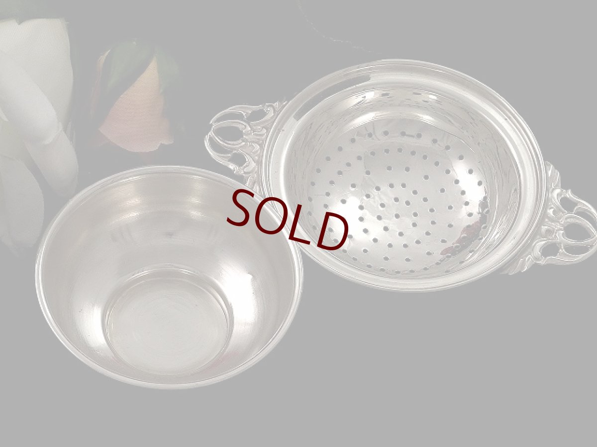 画像2: 純銀製　1969年　ビンテージ　受け皿付き　ティーストレイナー (2)