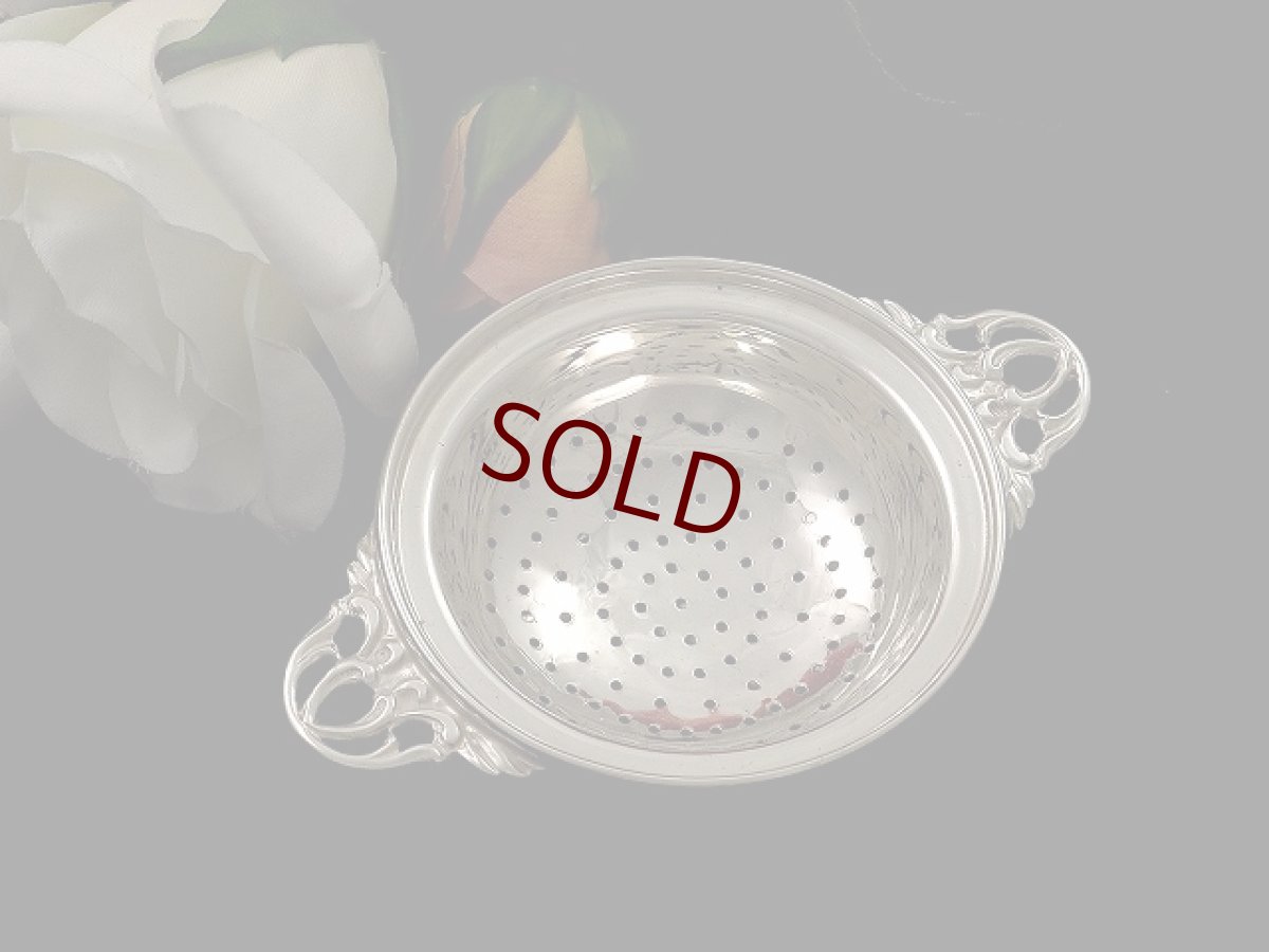 画像1: 純銀製　1969年　ビンテージ　受け皿付き　ティーストレイナー (1)