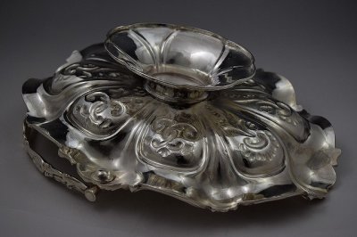 画像2: ヴィクトリアン　カーストワークボーダー　オーバル　フリル　お花の彫刻 ケーキバスケット