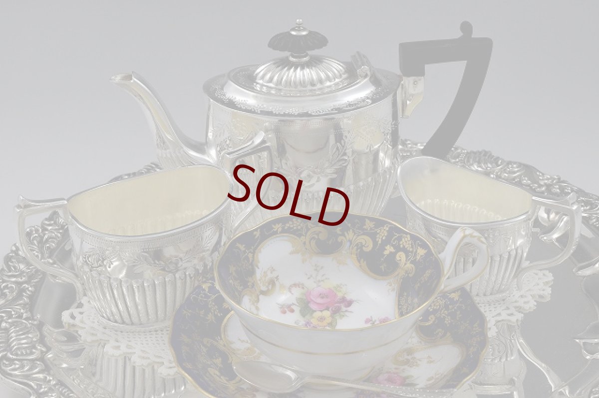 画像1: シルバープレート　フルーテッド　お花のガーランド　バッチェラーサイズ　ティーセット (1)