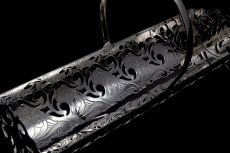 画像2: 打ち出し彫刻と透かし細工　ビスケットトレイ (2)