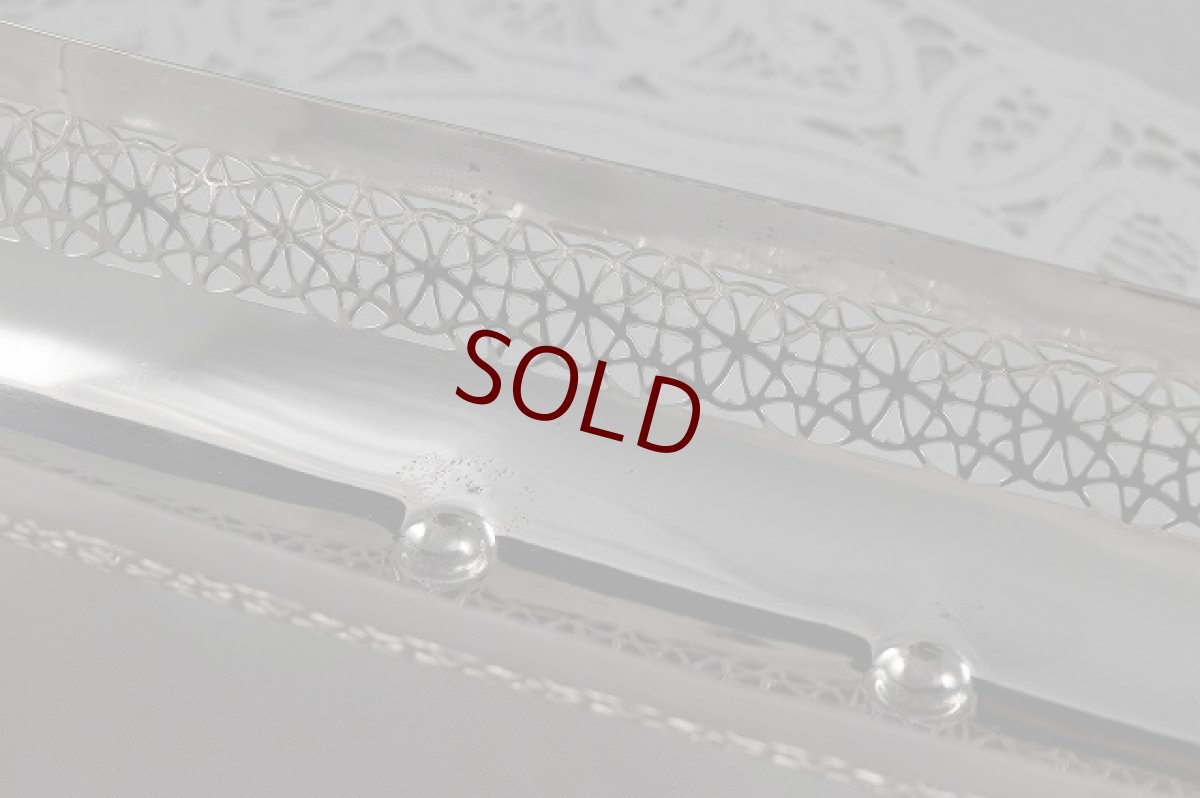 画像4: 珍しい透かし細工　ハンドルなし　ビスケットトレイ (4)