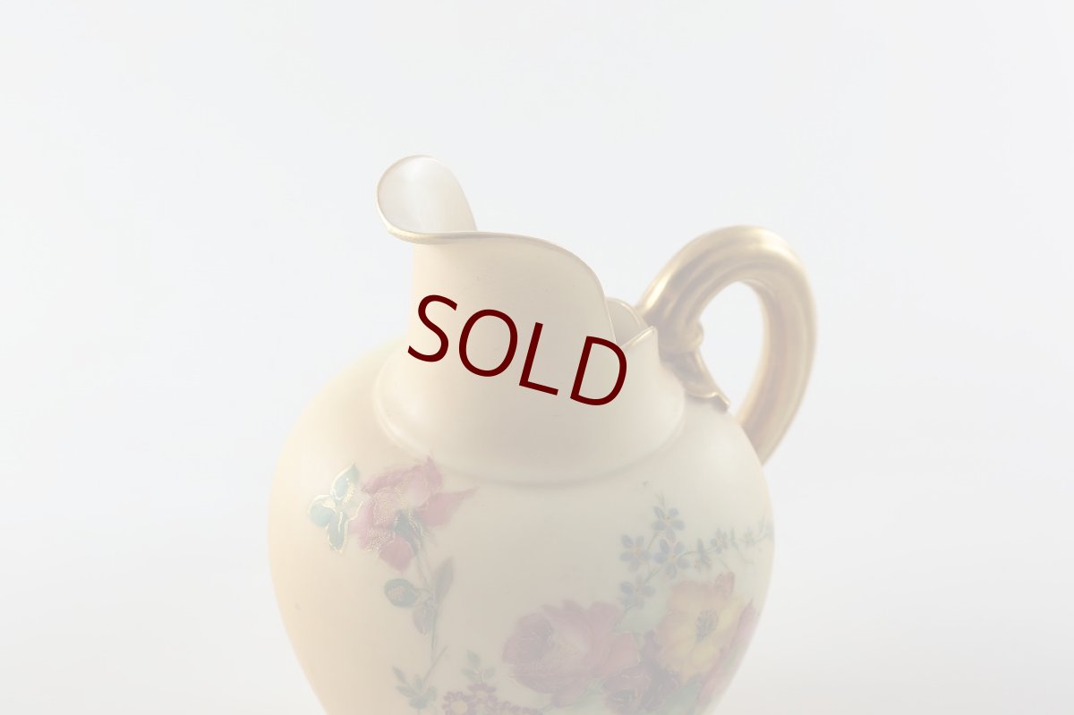 画像5: 1896年　ロイヤルウスター　ブラッシュアイボリー　赤・黄色　薔薇　花　中型　ミルクジャグ (5)