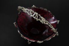 画像5: ヴィクトリアン　カーストワーク　薔薇のガーランド　クランベリーグラス　シュガーバスケット (5)