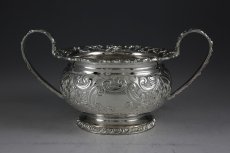 画像10: 1900年前後　シルバープレート　お花とスクロールのチェイシング　ティーセット (10)