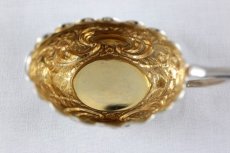 画像7: 1900年前後　シルバープレート　ロココスタイル　スタンド付きクリームジャグ&シュガーセット (7)