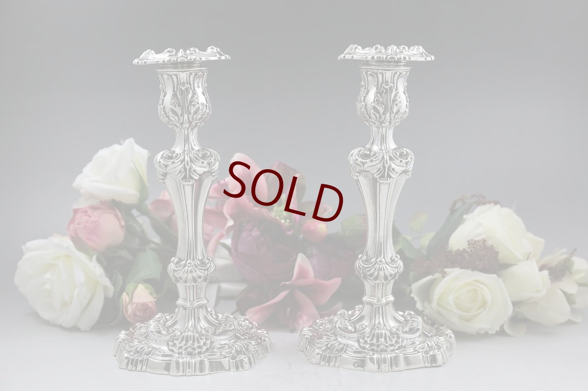 画像1: 特級　純銀製（925）1823年　ロココ　キャンドルスタンド　2組セット (1)
