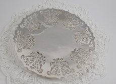 画像3: ヴィンテージ　シルバープレート　Mappin & Webb マッピン＆ウェッブ　透かし細工ケーキプレート  (3)
