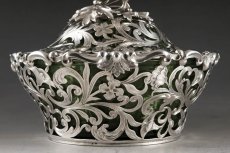 画像4: 純銀製（925）1839年　特級美品　総透かし細工　金鍍金お花の摘み　ディッシュ (4)