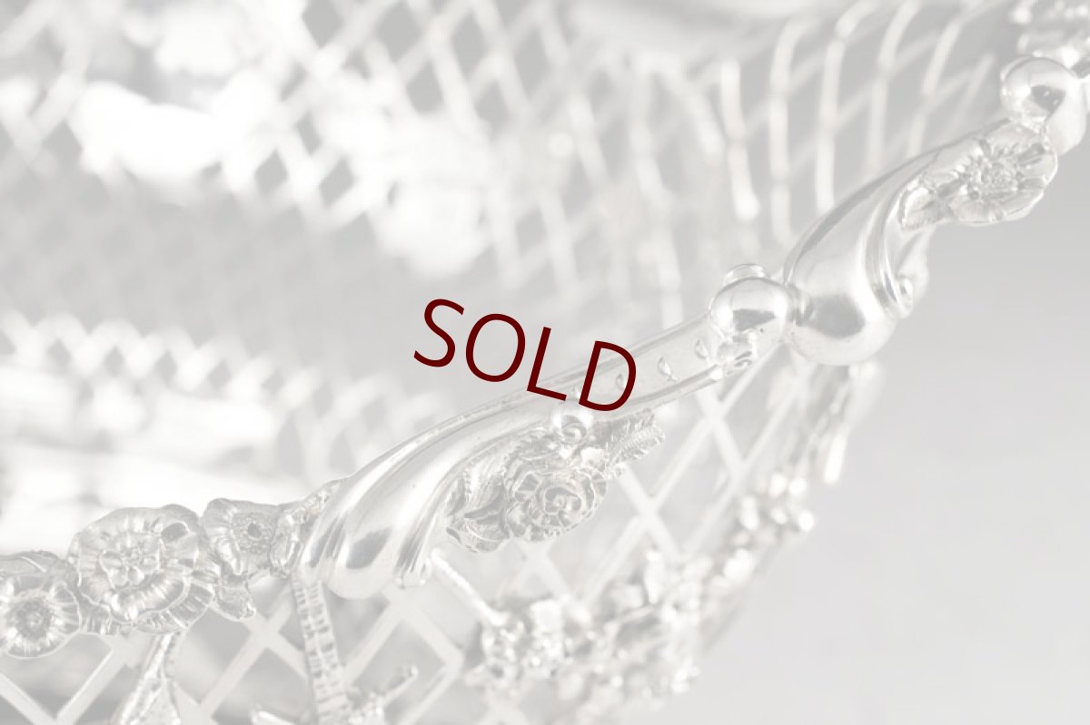 画像6: 純銀製（９２５）　特級　総透かし細工　リボンとバラのガーランド　装飾　バスケット (6)