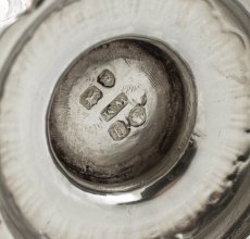 画像9: 純銀製（925）1857年　ヴィクトリアンロココ　シュガーキャスター (9)