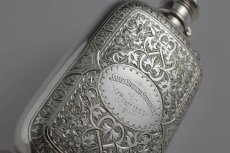 画像5: 純銀製（９２５）１８７９年　ハンドエングレーブド　ヒップフラスク (5)