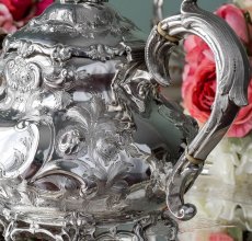 画像6: 純銀製（９２５）1854/6年　特級　Martin, Hall & Co.ヴィクトリアンロココ/ ルイスタイル　ティーセット (6)