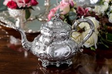 画像3: 純銀製（９２５）1854/6年　特級　Martin, Hall & Co.ヴィクトリアンロココ/ ルイスタイル　ティーセット (3)