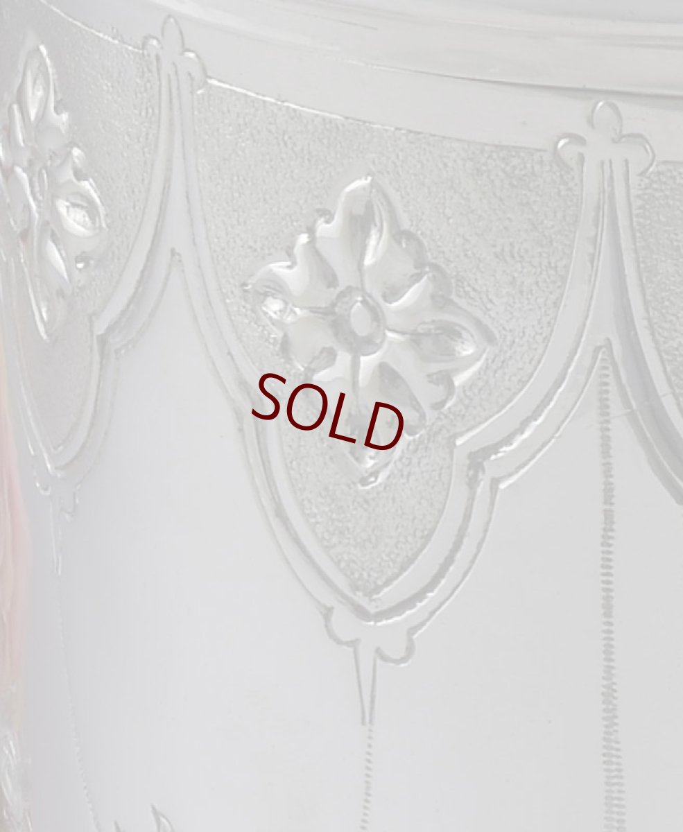 画像4: シルバープレート　ヴィクトリアン　薔薇のガーランド　ハンドチェイスド　ビスケットボックス (4)