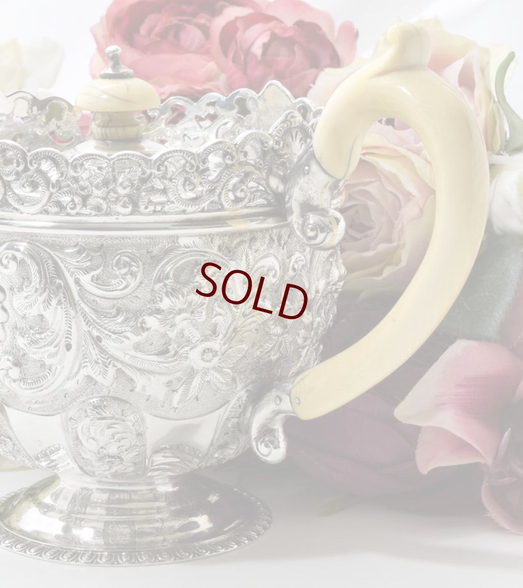 画像12: 純銀製（925）1895年　ハイヴィクトリアン/ロココスタイル　ハンドチェイシング　バッチェラーサイズ　ティー3点セット (12)