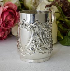 画像2: 純銀製（925）1906年　チルドレンクリスニングカップ (2)